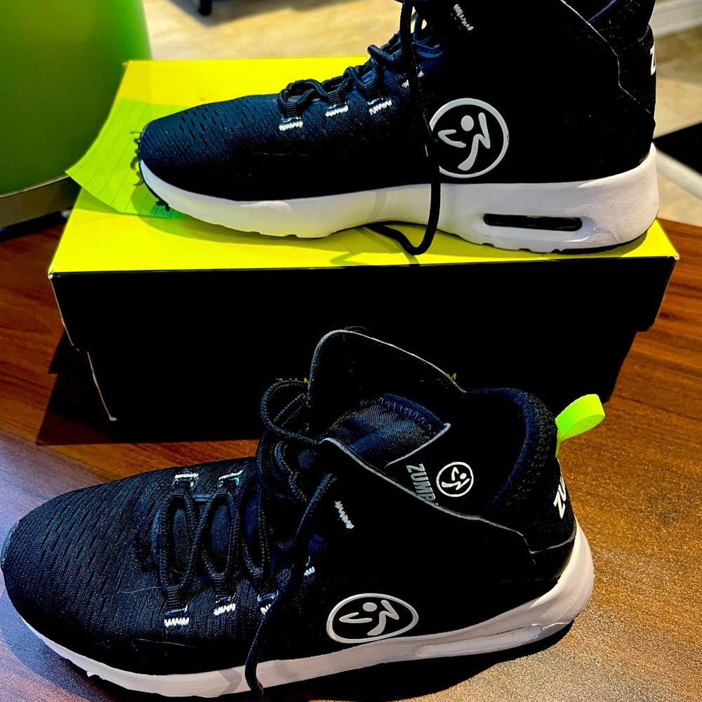Zumba Black Air Funk Women’s Shoes Size 8
